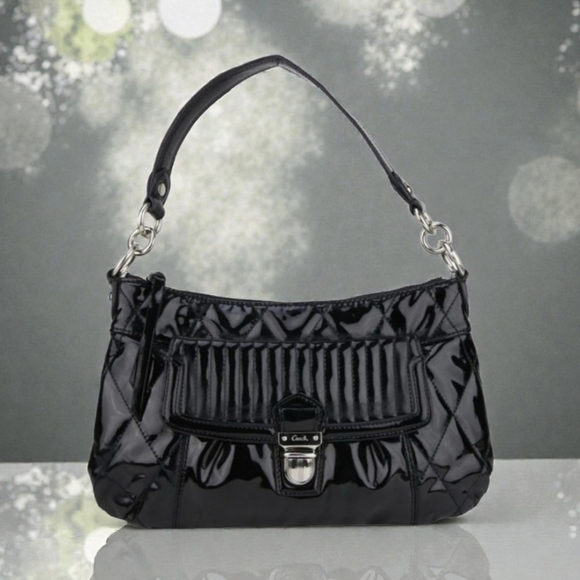 Coach Handbags - 🔥LOW START🔥Coach POPPY Patent Leather Bag